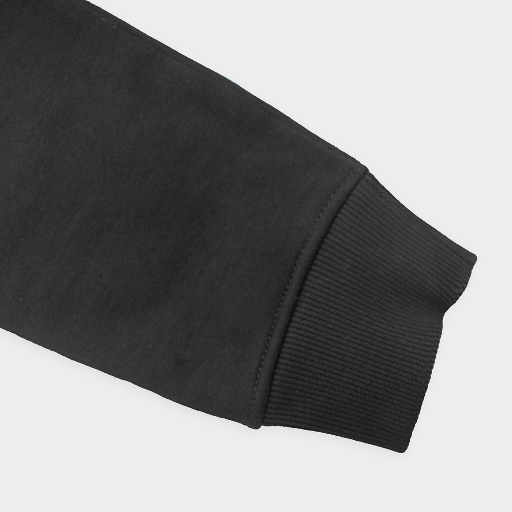 هودی سه نخ Parental Advisoryنمای نزدیک آستین چپ - رنگ مشکی3