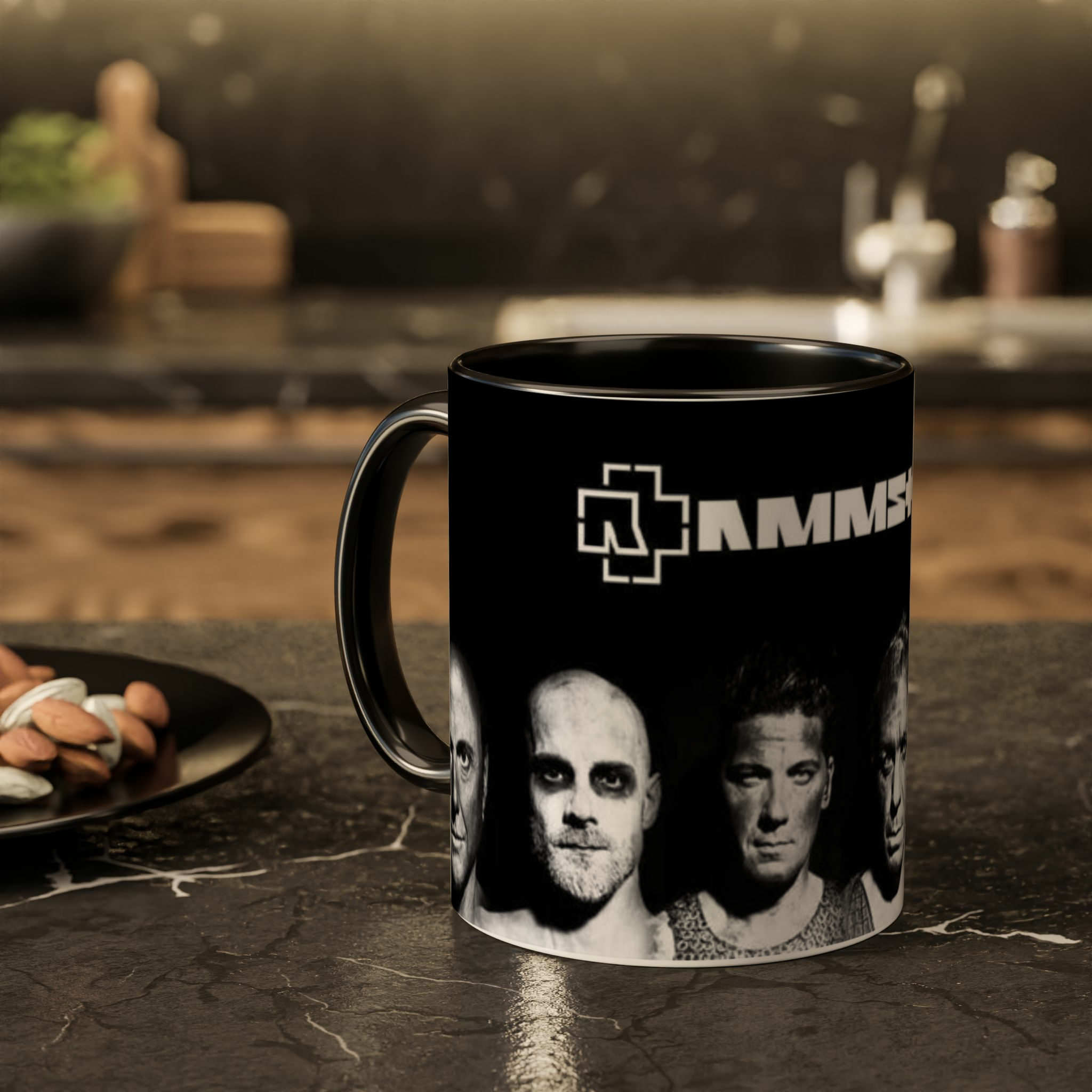 ماگ بند رامشتاین Rammsteinزمینه ۲ - رنگ مشکی1