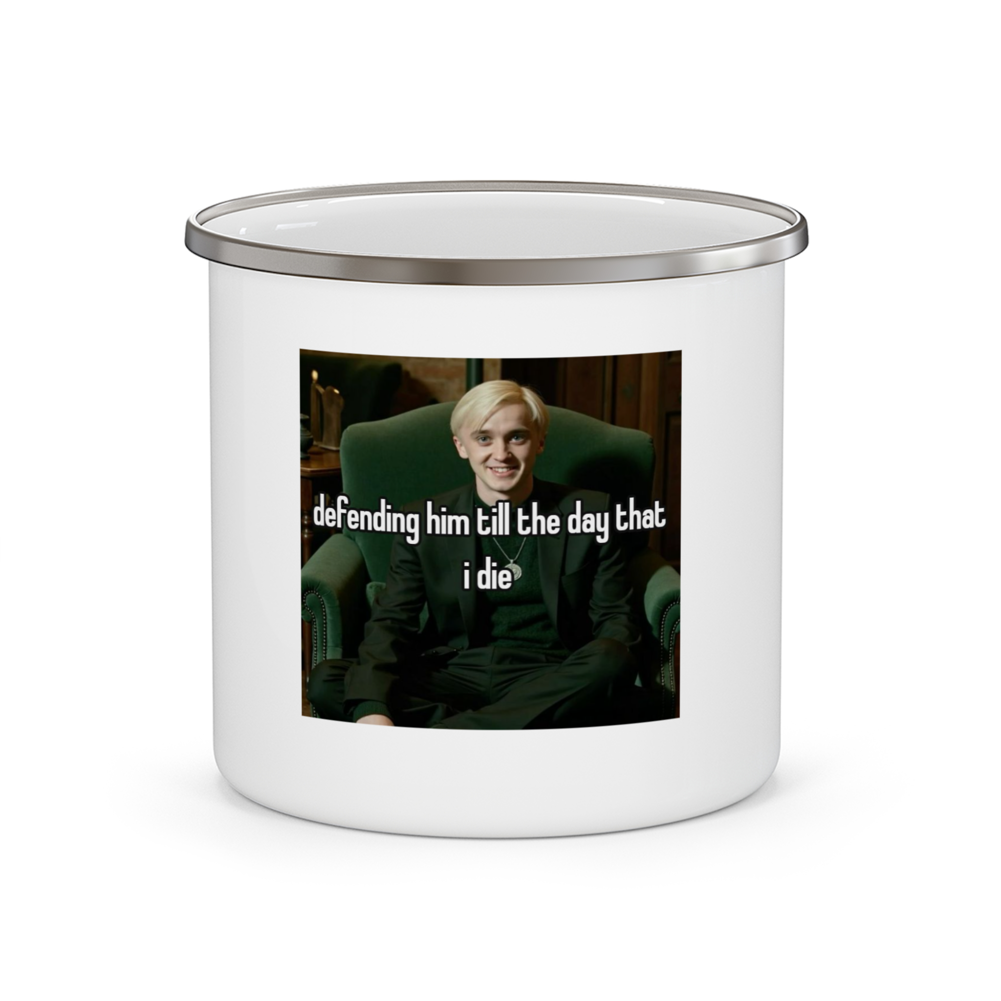 ماگ دراکو مالفوینمای روبرو ۱
