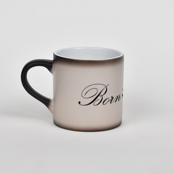ماگ حرارتی طرح Born to dieنمای چپ3