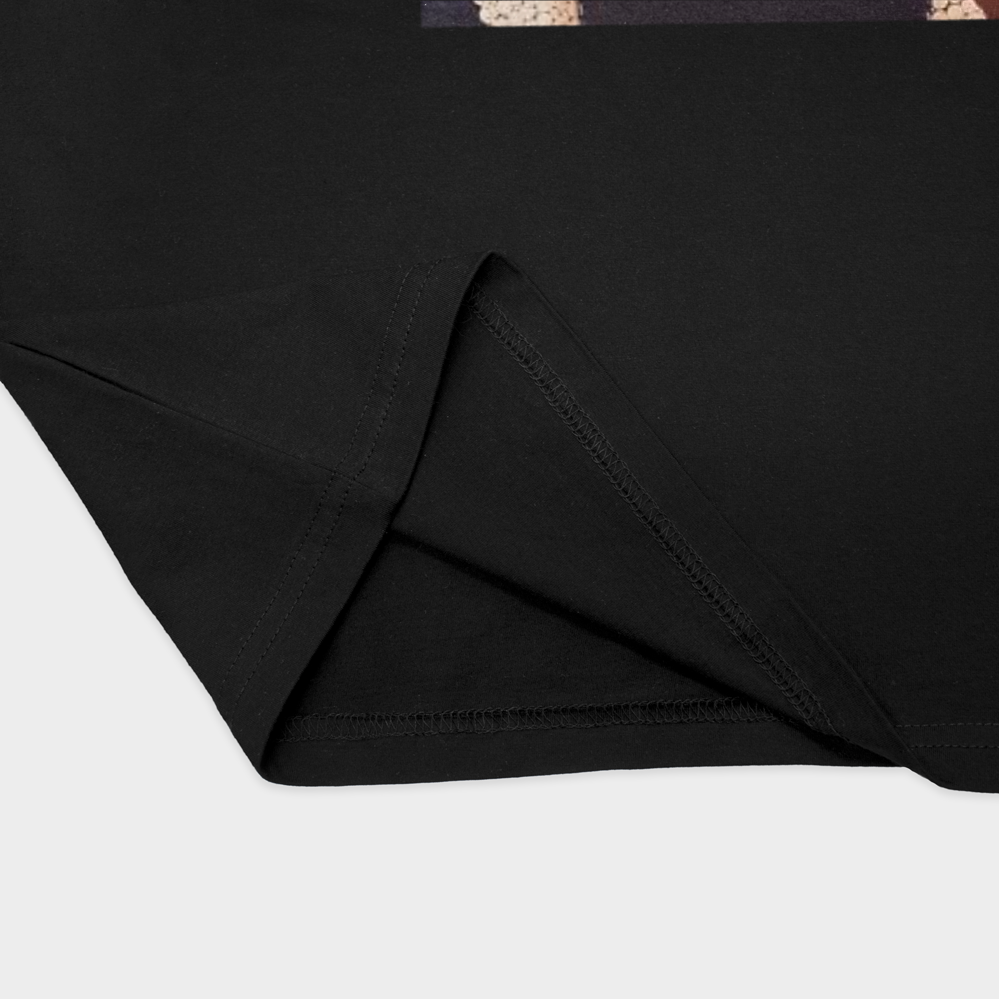 تیشرت فانزینمای نزدیک پایین لباس - رنگ مشکی1