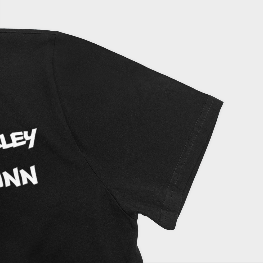 تیشرت Harley quinnنمای نزدیک آستین چپ - رنگ مشکی2