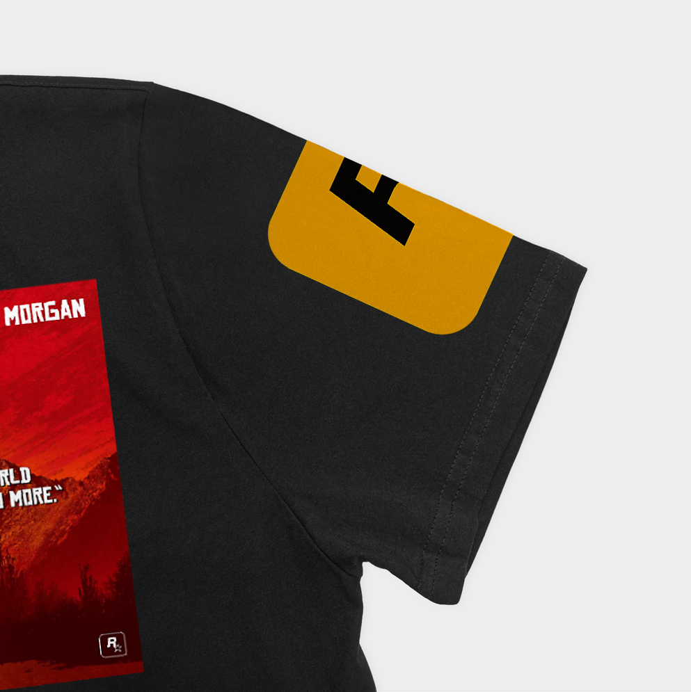 تیشرت آستین کوتاه {آرتور مورگان} RED DEAD  2نمای نزدیک آستین چپ - رنگ مشکی2