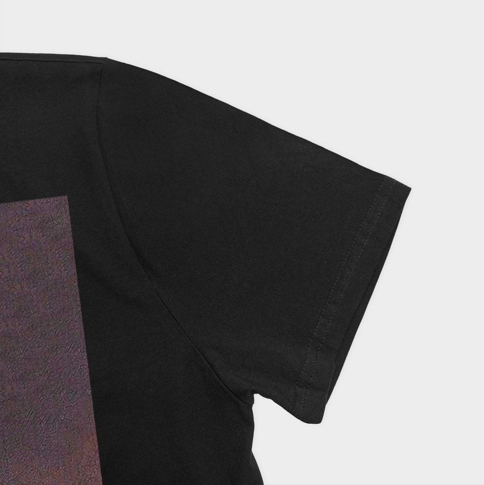 تی شرت طرح مونالیزا زیبانمای نزدیک آستین چپ - رنگ مشکی5