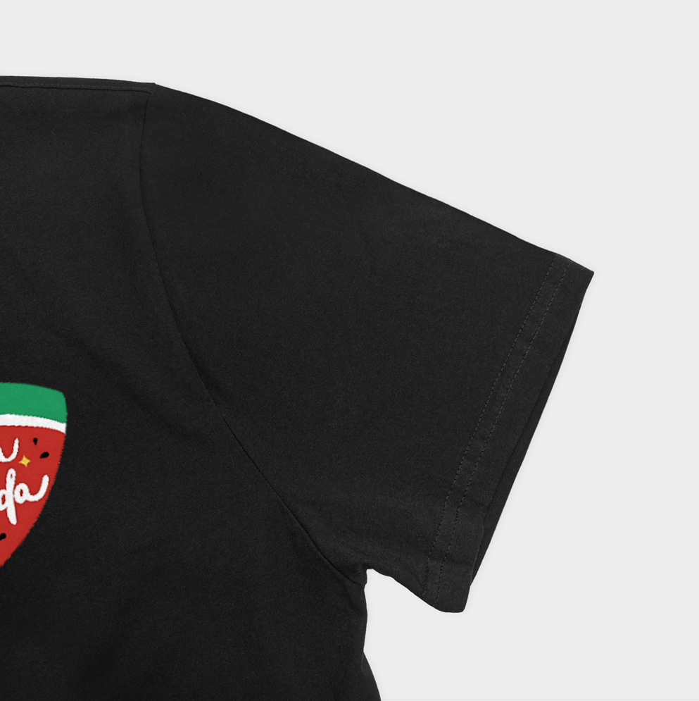 تیشرت هندوانه چشمک زننمای نزدیک آستین چپ - رنگ مشکی4