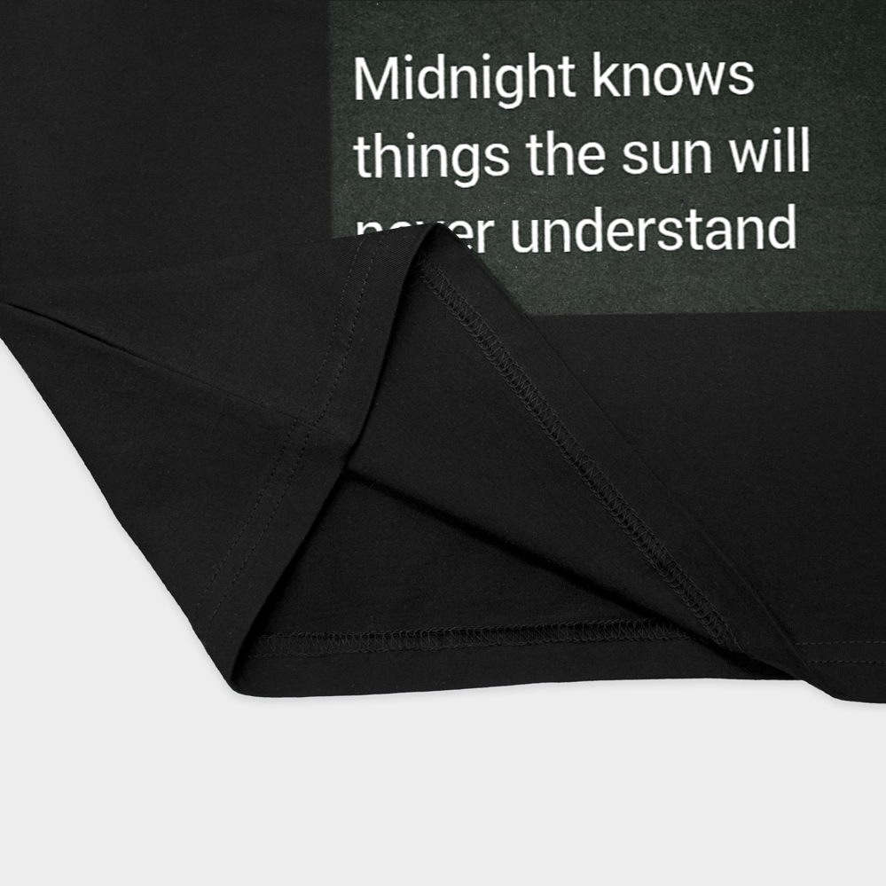 Midnight Bloom )T-shirt)نمای نزدیک پایین لباس - رنگ مشکی2