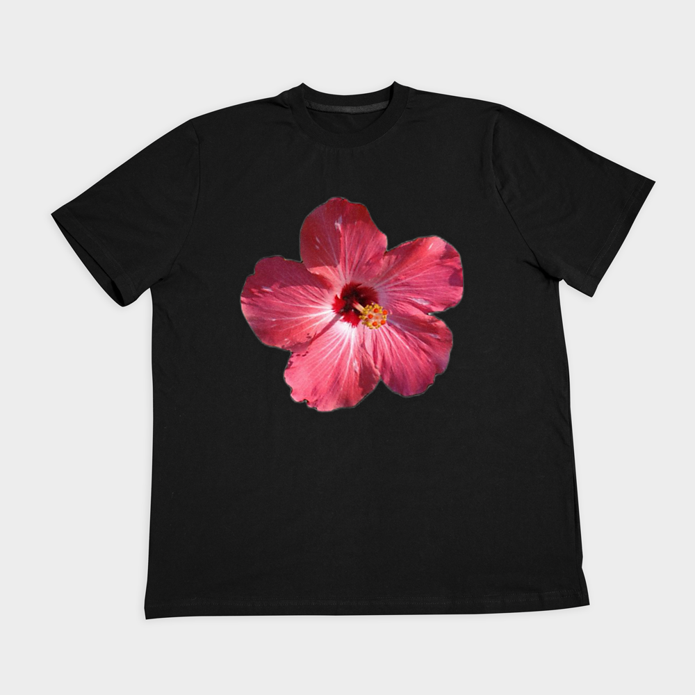 تیشرت Sweet flowerنمای روبرو ۲ - رنگ مشکی