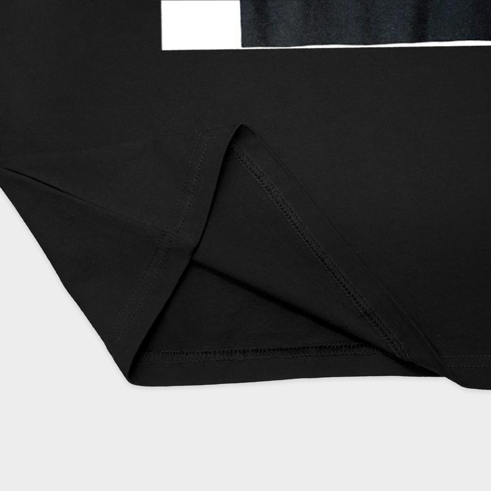 A Tshirt Tshirtنمای نزدیک پایین لباس - رنگ مشکی2
