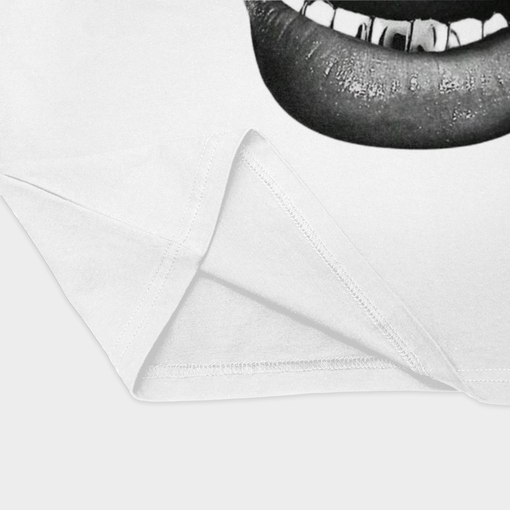 Lip Tshirtنمای نزدیک پایین لباس - رنگ سفید2