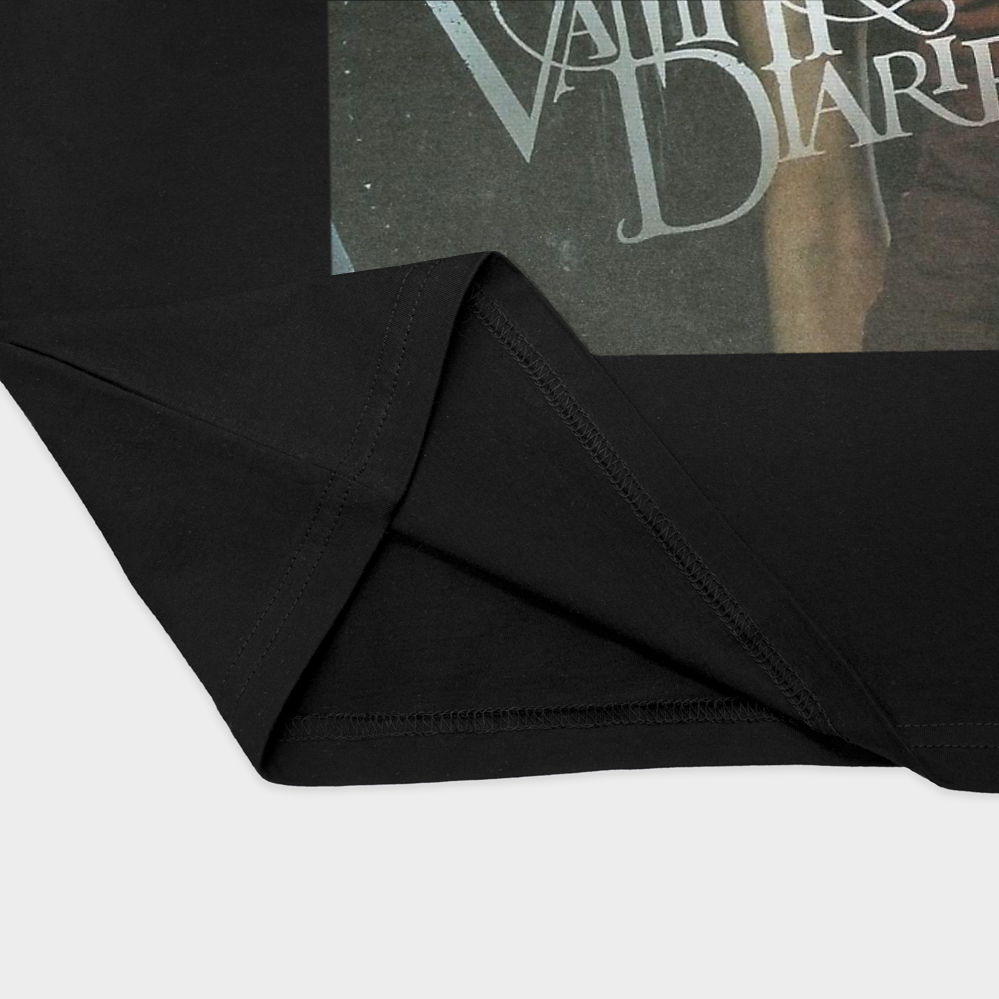 تیشرت the vampire diariesنمای نزدیک پایین لباس - رنگ مشکی3