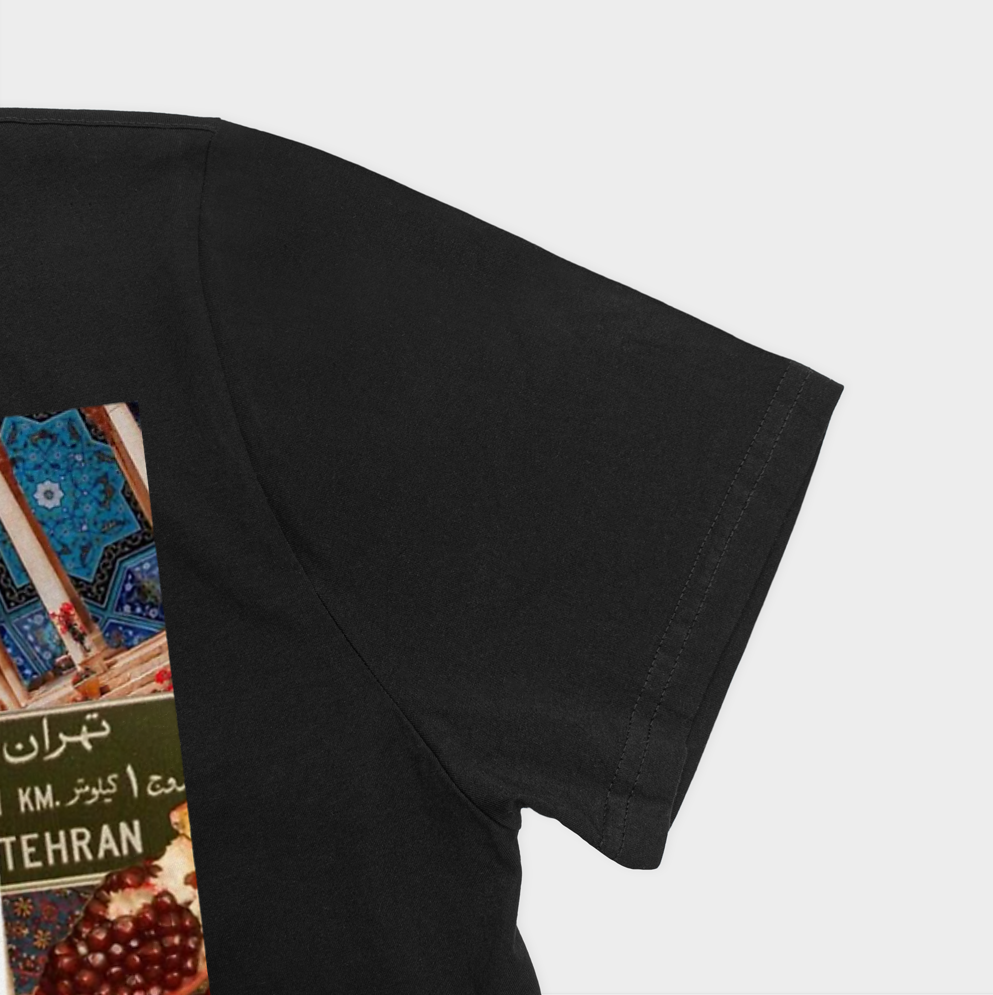 تیشرت آستین کوتاه طرح iranنمای نزدیک آستین چپ - رنگ مشکی3
