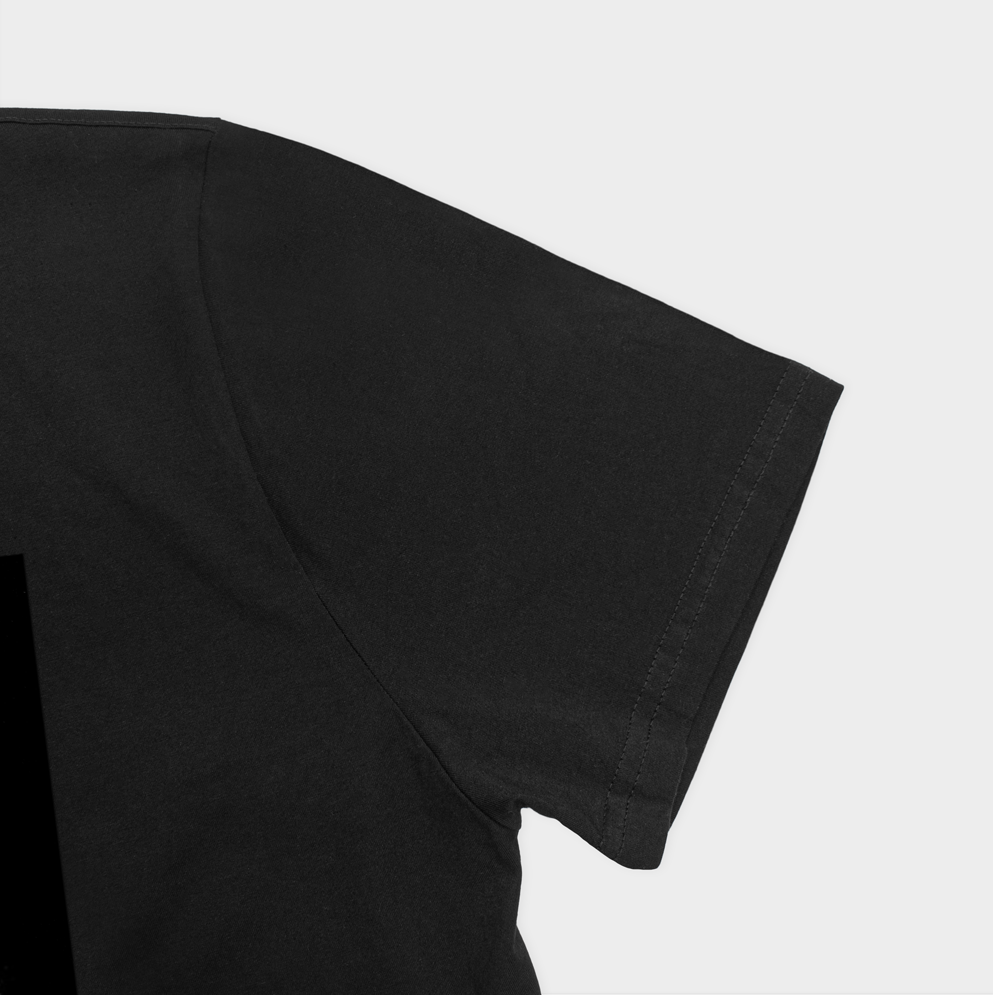 تیشرت Black Sabbathنمای نزدیک آستین چپ - رنگ مشکی3