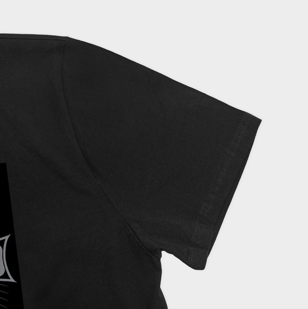 تیشرت Black Sabbathنمای نزدیک آستین چپ - رنگ مشکی3