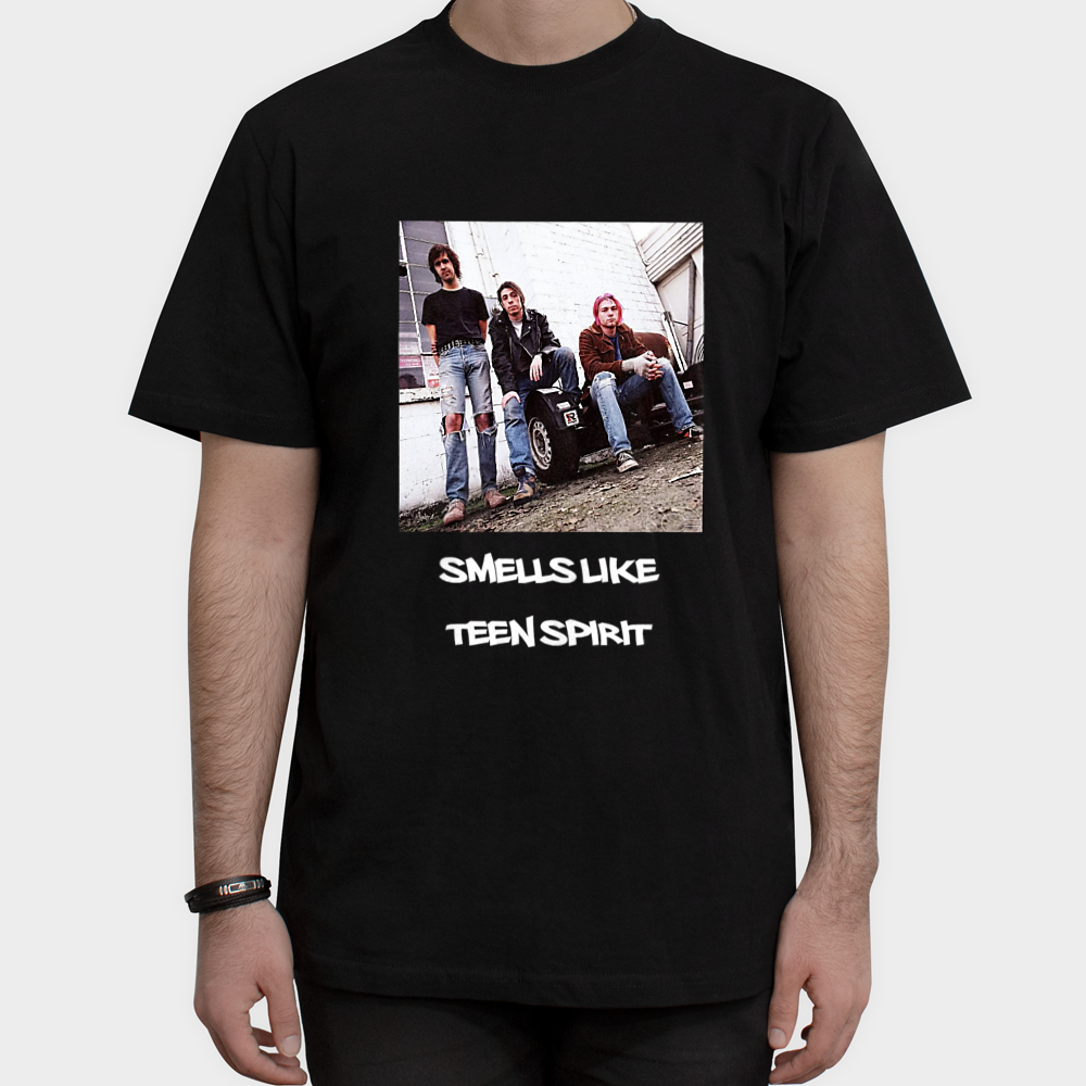 T-shirtنمای روبرو ۱ - رنگ مشکی