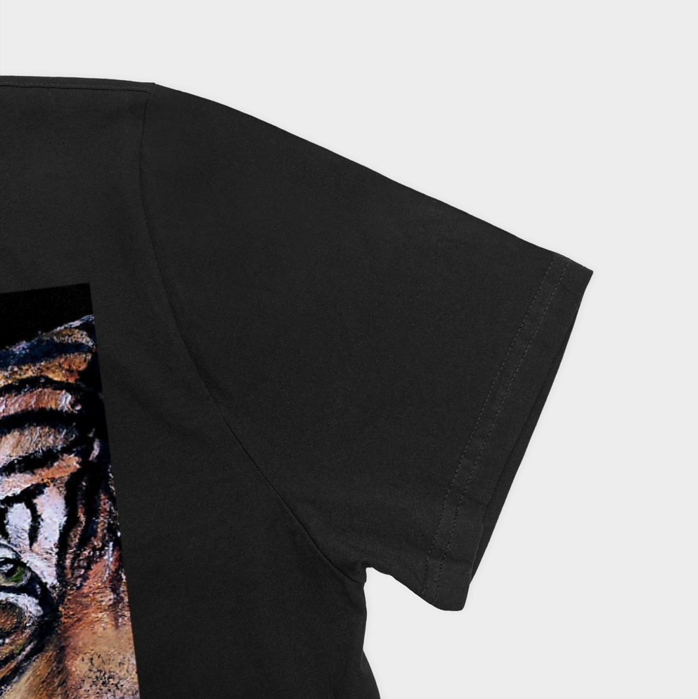 تیشرت tiger رنگ روغننمای نزدیک آستین چپ - رنگ مشکی3